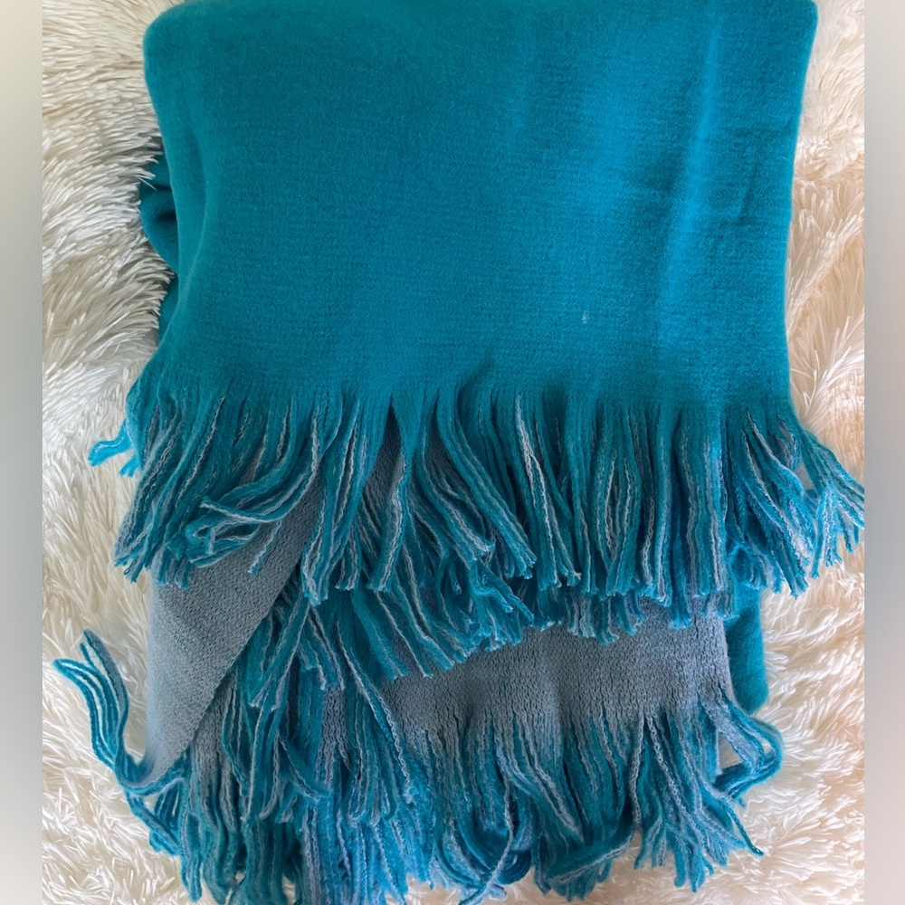 Blue scarf shawl